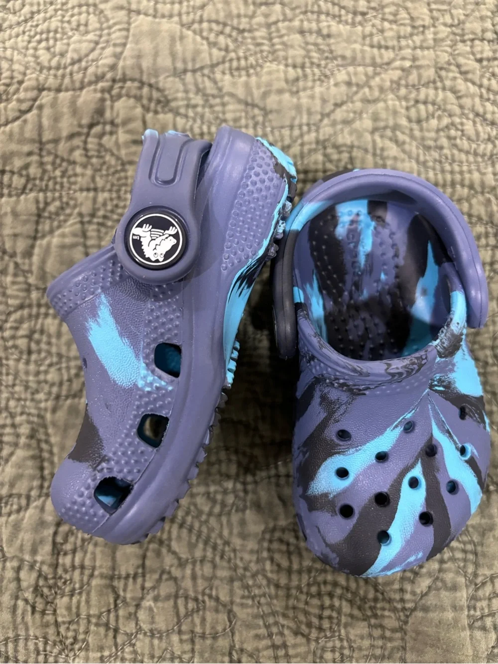 CROCS Kids Purple and Teal Swirl Clogs